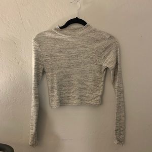 Gray cropped long sleeve high neck top